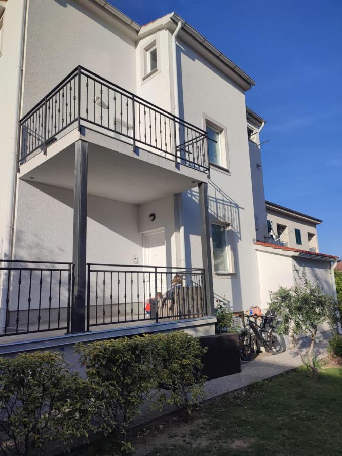 Apartments Kraljic Baska  Luaran gambar